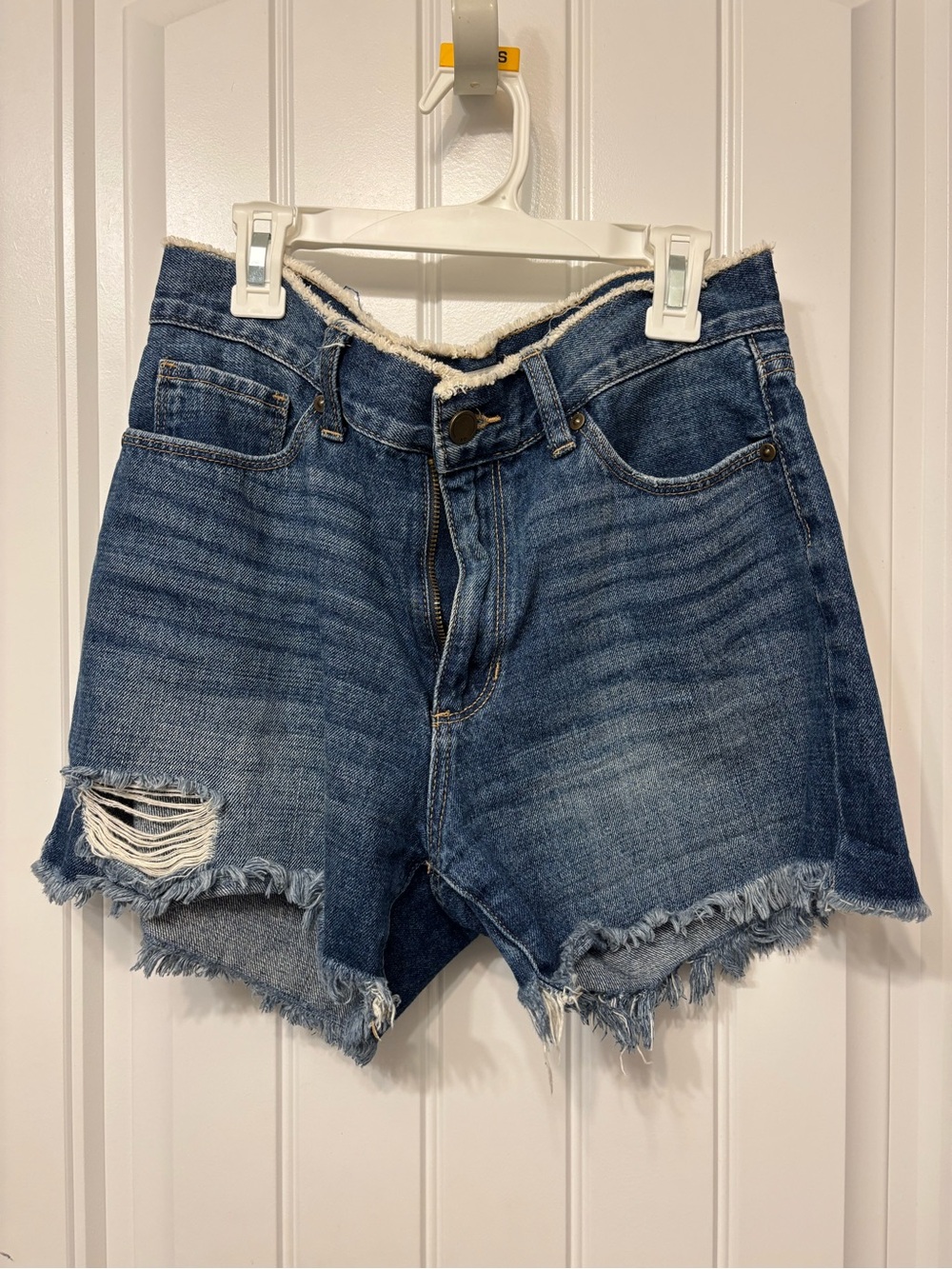 High-Rise Frayed Hem Denim Shorts - Blue